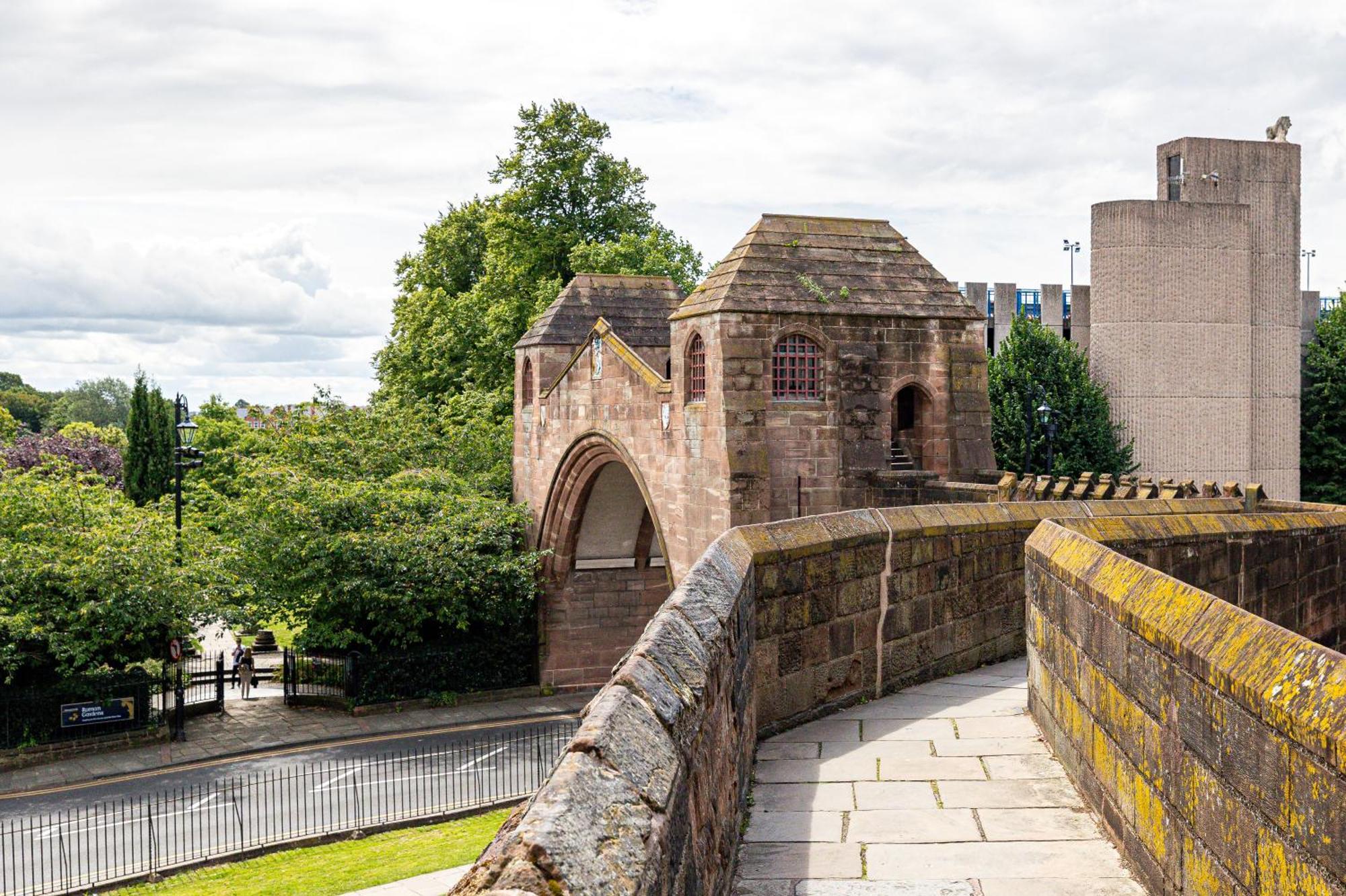 Insta-Worthy Loft On Historic Chester Rows, Sleeps 4 & Free Parking Екстериор снимка